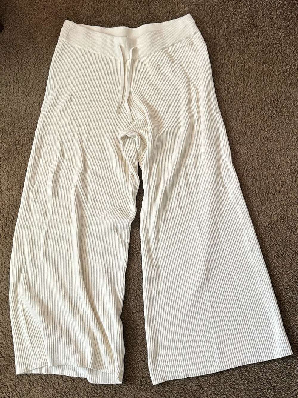 Abercrombie & Fitch Cream Ribbed Knit Pants